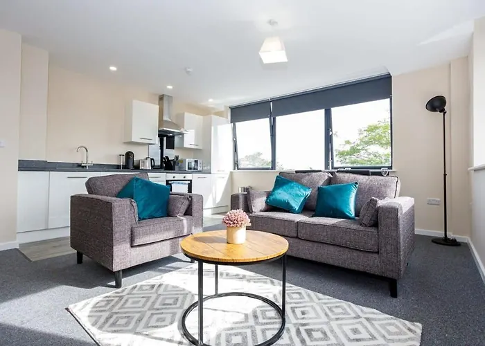 Contemporary 2 Bedroom Apartment Manchester